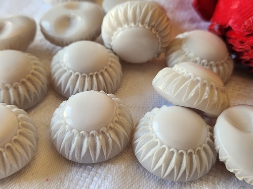 Lot superbes boutons - 6,