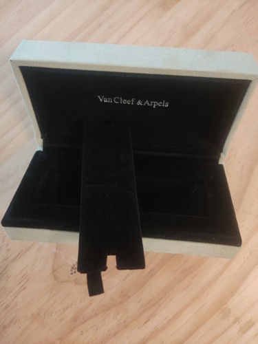 Van cleef arpels - van, &