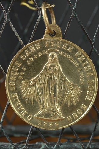 Large french religious - french,