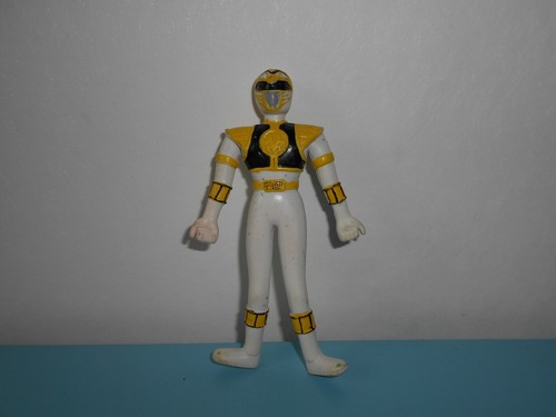 16.5.22.16 figurine figure