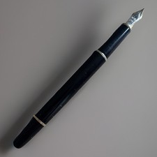 Stylo plume MONTBLANC MEISTERSTUCK 144 Noir Plume Or 750 Manque Bouchon