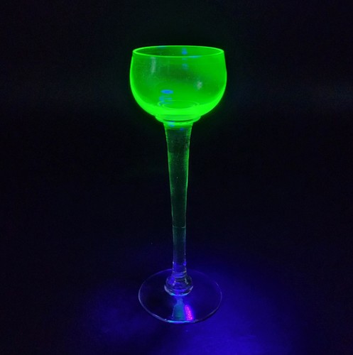 Grand verre liqueur en - verre, à