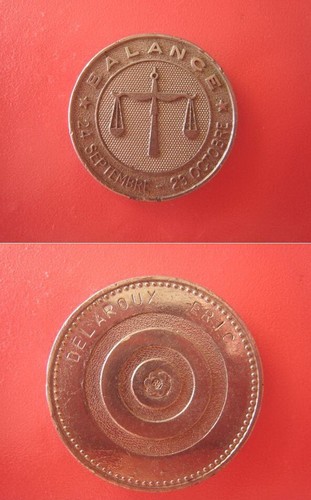 Médaille décoration zodiac - médaille,