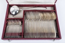 Ménagère en argent 36 couverts + louche + 2 services