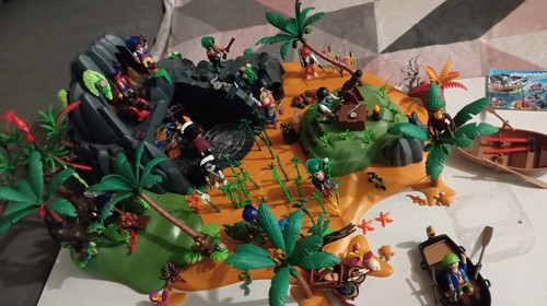 Playmobil 5134 île pirate - , .