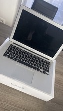 Apple MacBook Air 13,3” (128Go SSD, Intel Core i5 5ème Génération, 1,8 GHz, 8Go)