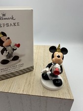 HALLMARK 2014 A YEAR OF DISNEY