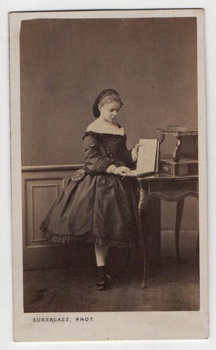 Photo cdv petite fille - petite,