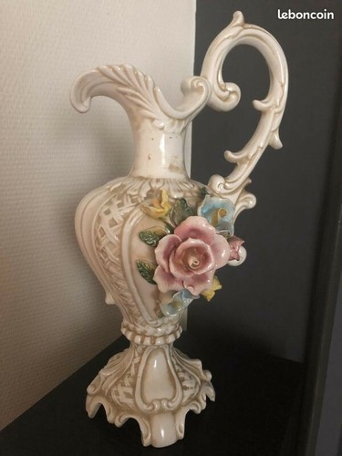 Porcelain capodimonte hand - porcelain,