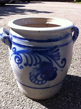 AncienNE POTICHE BERTHE  GRES