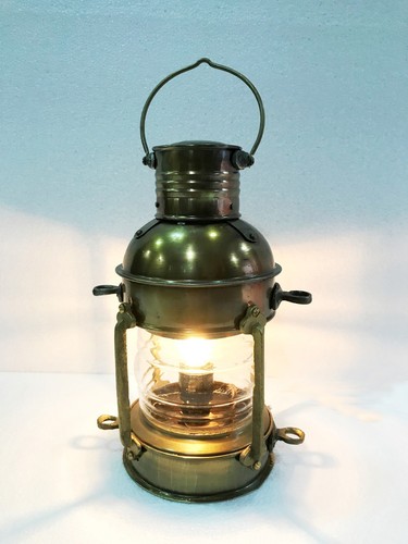 Lampe lanterne bateau