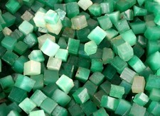 Pierre précieuse brute lot