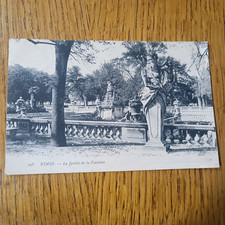 ancienne CPA  Nîmes - le jardin de la fontaine