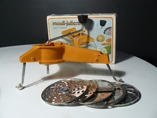 MAGNIFIQUE MOULI JULIENNE EN