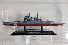 Bateau militaire destroyer