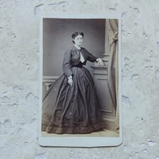 CDV , Adèle BAZIN