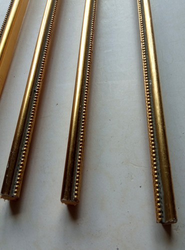 Fines baguettes bois - 4, en