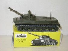 SOLIDO, Char PT 76 version "51" a 5 roues, militaire de 1975'