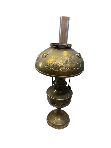 Ancienne lampe pétrole - de,