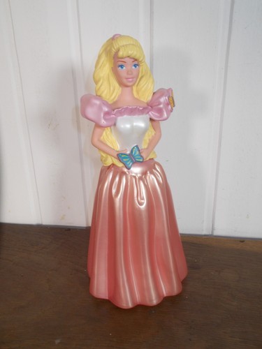 Barbie grande figurine - grande, flacon