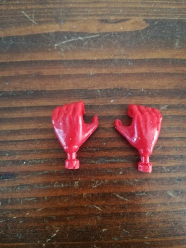 Actarus ceji arbois mains
