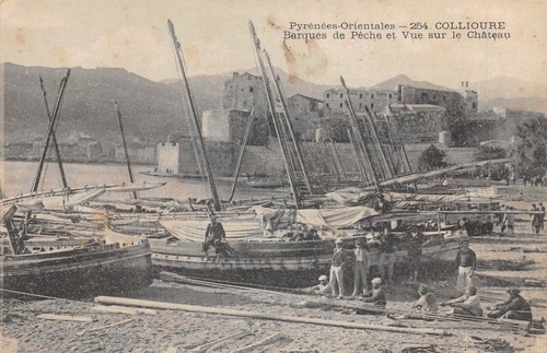 Cpa collioure barques de - /,