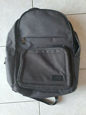 SAC A DOS CHABRAND - GRIS - COMME  NEUF - BRETELLES REGLABLES - MIXTE