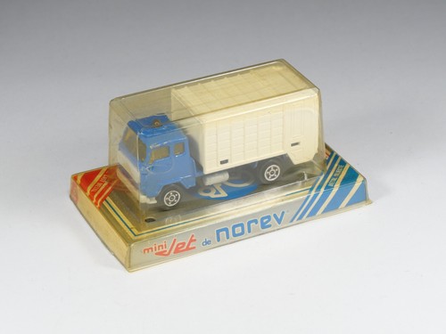 Norev mini jet 452 - -,