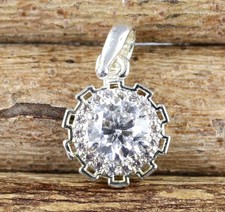 1.07 CT Blanc Diamant