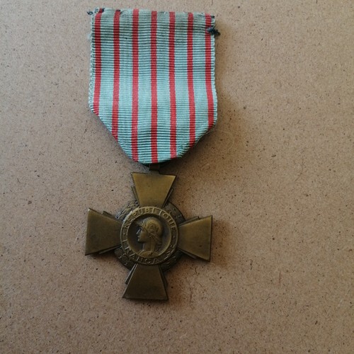 Croix combattant modèle - croix,