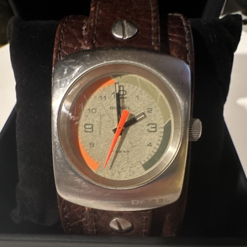 Diesel quartz analog square - quartz,