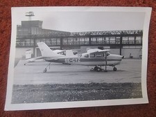 PHOTO CESSNA 210B CENTURION SE-CYZ AVION AIRCRAFT FLUGZEUG GATWICK OY-ADH