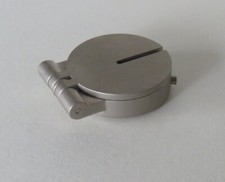 montre de bureau acier arco forme boussole