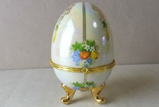 Ancien oeuf style Fabergé, en