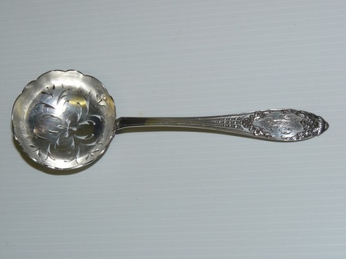 Cuillere saupoudreuse style - cuillere,