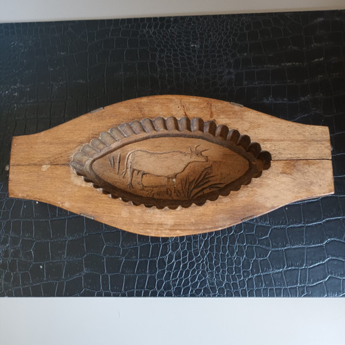 Ancien moule beurre bois - a, en