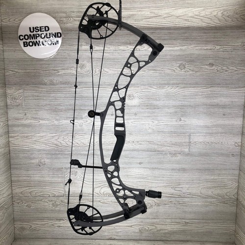 Used hoyt alpha 29 - alpha, ax-2