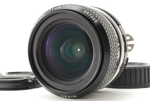 Objectif grand angle nikon - objectif,