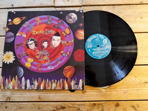 Deee lite power - deee-lite, love