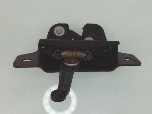 Serrure hayon peugeot 106 - serrure,