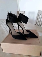 escarpins talons aiguilles