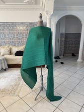 PLEATS PLEASE ISSEY MIYAKE