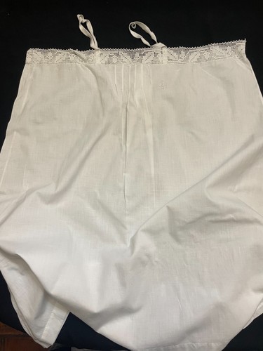 Ancienne chemise brodée