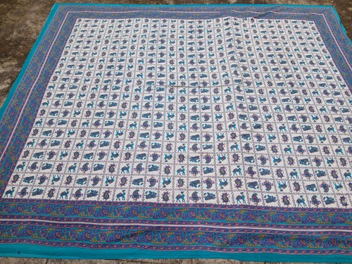 Grand couvre lit indien bleu - grand,