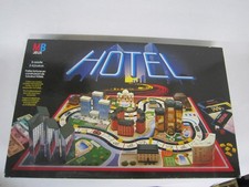 ANCIEN JEU DE SOCIETE MB HOTEL FAITES FORTUNE EN CONSTRUISANT DE LUXUEUX HOTELS