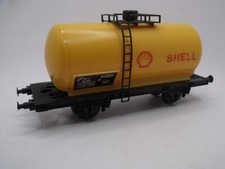 ref. 267 - ho- 1/87 - LIMA - WAGON CITERNE " SHELL" sans les crochets d attelage
