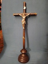 ANCIEN CRUCIFIX SUR