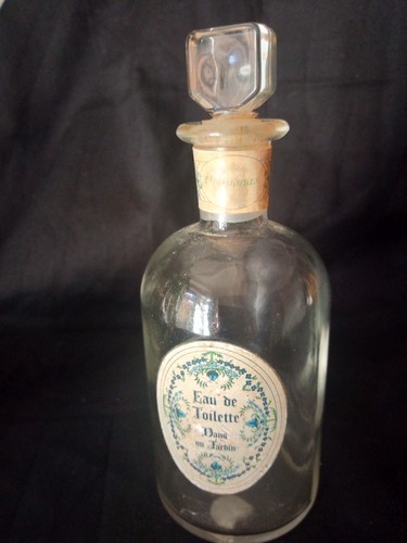 Flacon eau toilette - toilette,