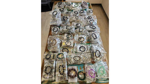 Lot 400 bracelets - lot, pierres