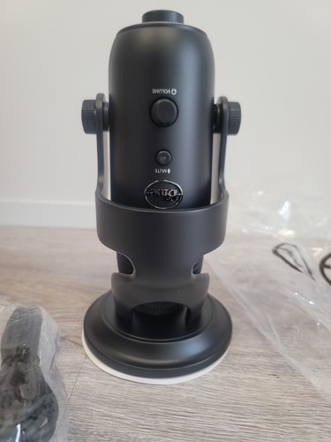Blue yeti microphone - yeti,